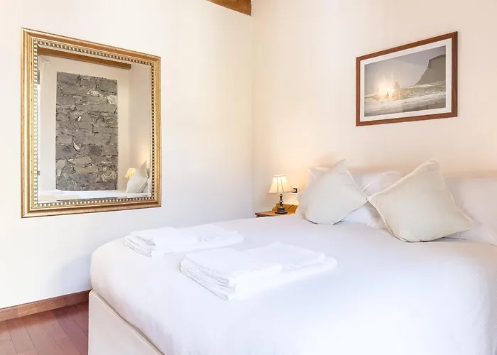 Alvea - View And Private Covered Parking アパート ラーリオ